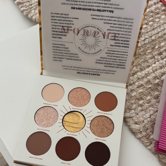 Morphe Gold Seeker Eyeshadow Palette - Gold, Brown, Cream Shades - Picture 1 of 4